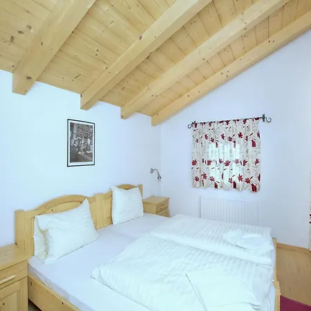 Quiet With Sauna In Koenigsleiten Chalet Wald im Pinzgau