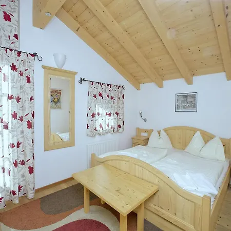 Quiet With Sauna In Koenigsleiten